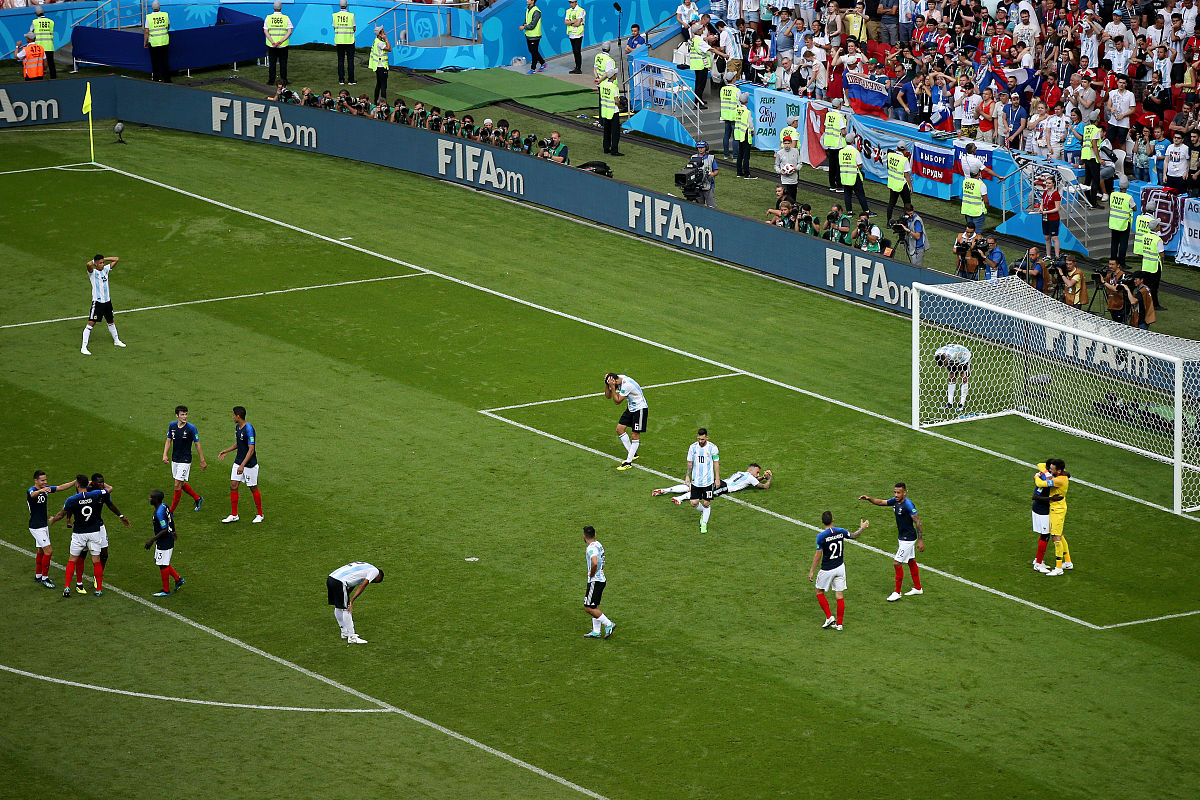 开云官网-包含欧洲足球超级联赛争夺日渐激烈的词条