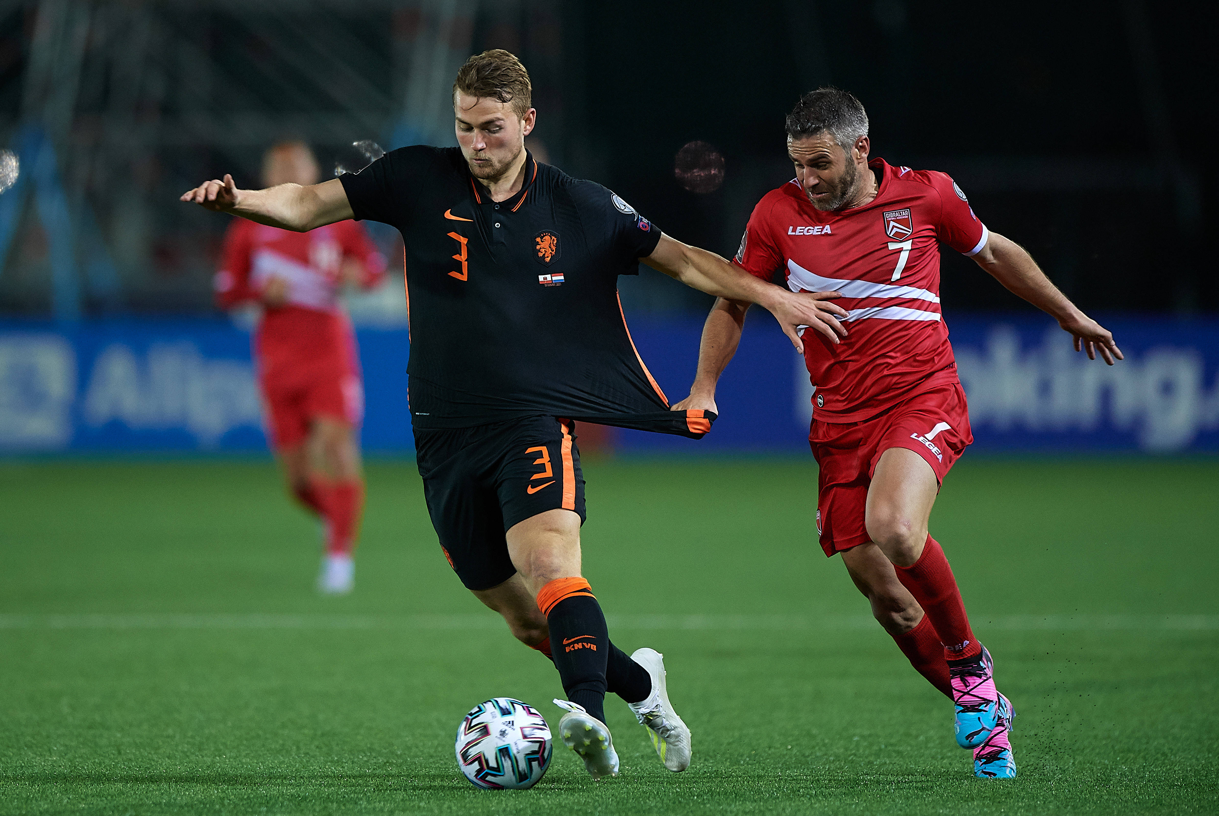 比利时鏖战乌拉圭，德布劳内状态火热的简单介绍