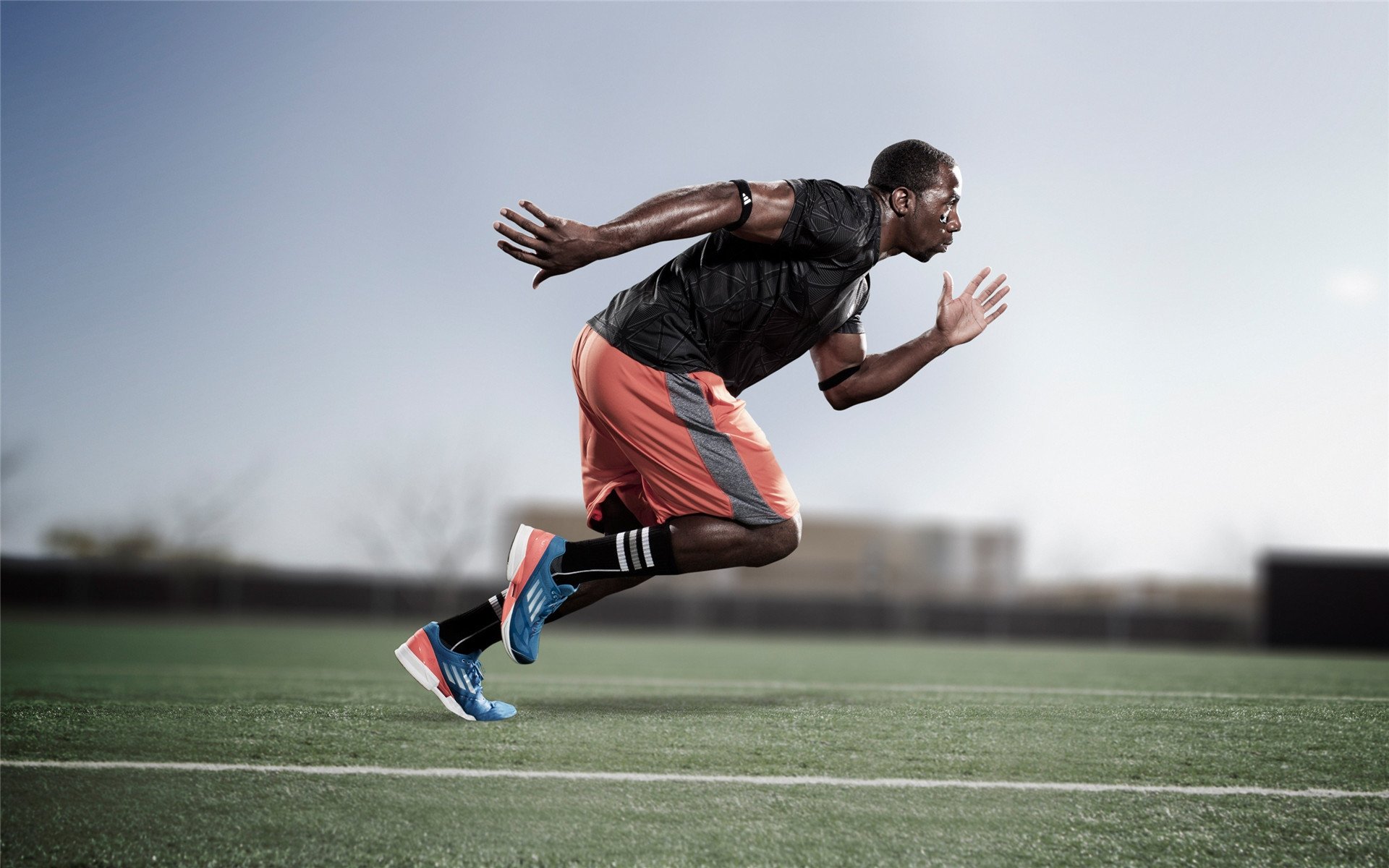 美网险胜拉沃尔杯，阿尔卡拉斯扛起全队的背后，是新生代网球的传承与担当