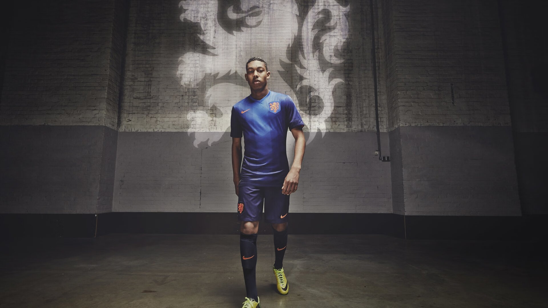 津门铁骑逆转记,高诗岩闪耀麦迪逊,中国后卫的跨洋证明战